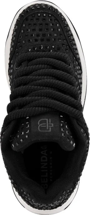 👟 Belinda Peregrín – Tenis con Pedrería